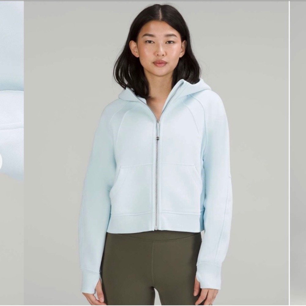Lululemon Scuba Oversized Full Zip Hoodie
Powder Blue M/L active athletic casual